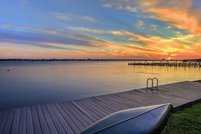 3535 Nasa Parkway 107, Seabrook, TX 77586