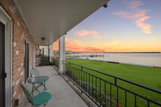 3535 Nasa Parkway 107, Seabrook, TX 77586
