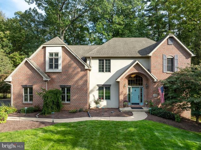 2292 OAK LEAF DR, State College, PA 16803