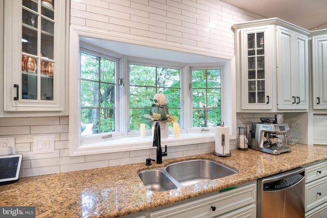 2292 OAK LEAF DR, State College, PA 16803