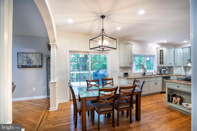 2292 OAK LEAF DR, State College, PA 16803