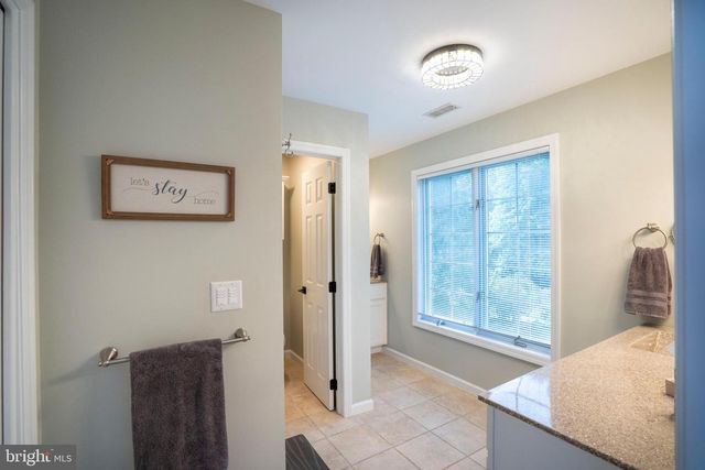 2292 OAK LEAF DR, State College, PA 16803