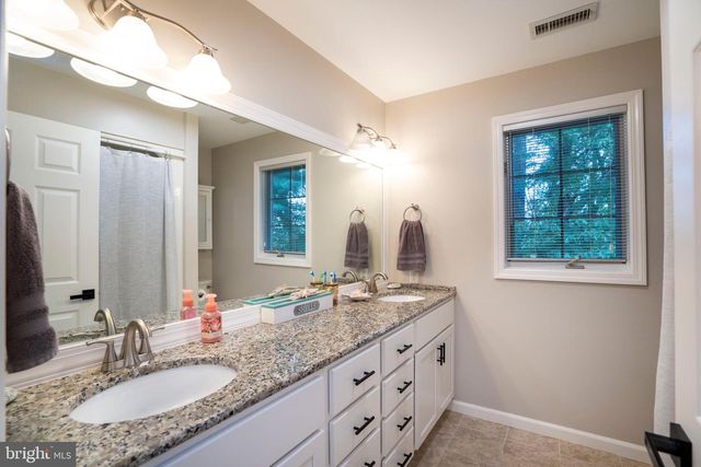 2292 OAK LEAF DR, State College, PA 16803