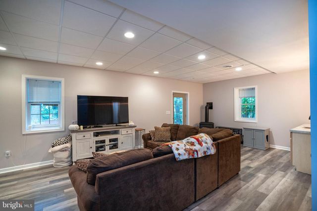 2292 OAK LEAF DR, State College, PA 16803