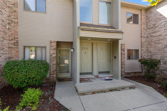 42789 Lilley Pointe Drive, Canton, MI 48187