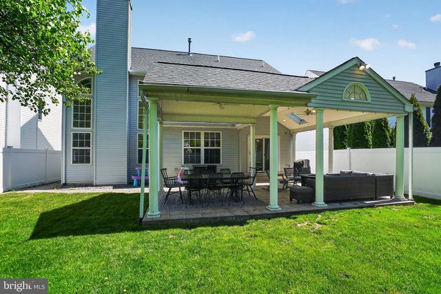 4196 MILADIES LN, Doylestown, PA 18902