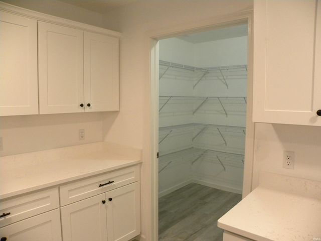 752 W Thornridge Way, Spencer, IN 47460