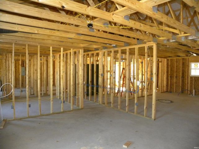 752 W Thornridge Way, Spencer, IN 47460