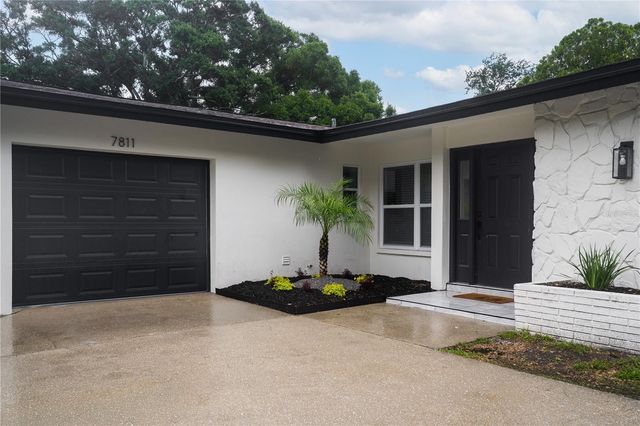 7811 47TH STREET N, Pinellas Park, FL 33781