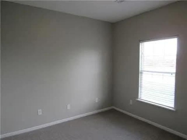 884 SW County Road Zz Highway, Garden City, MO 64747