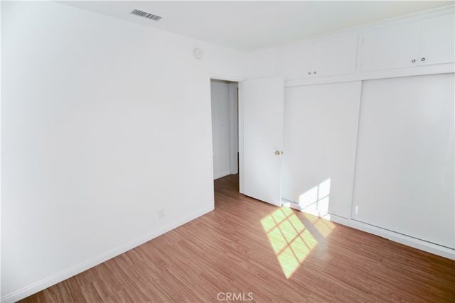 6951 Simpson Avenue 12, North Hollywood, CA 91605
