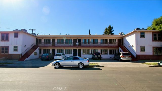 6951 Simpson Avenue 12, North Hollywood, CA 91605