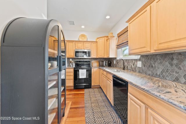 346 Third Avenue, Indialantic, FL 32903