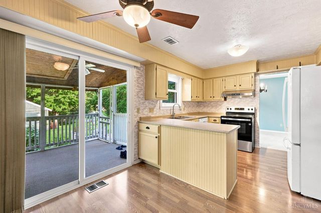 3385 Greenwich Drive, Fairfield, OH 45011