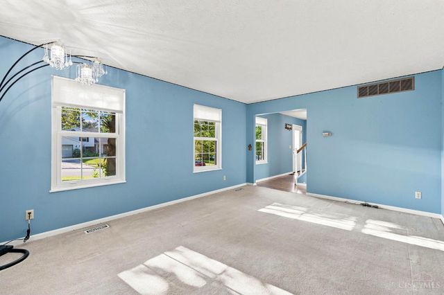 3385 Greenwich Drive, Fairfield, OH 45011