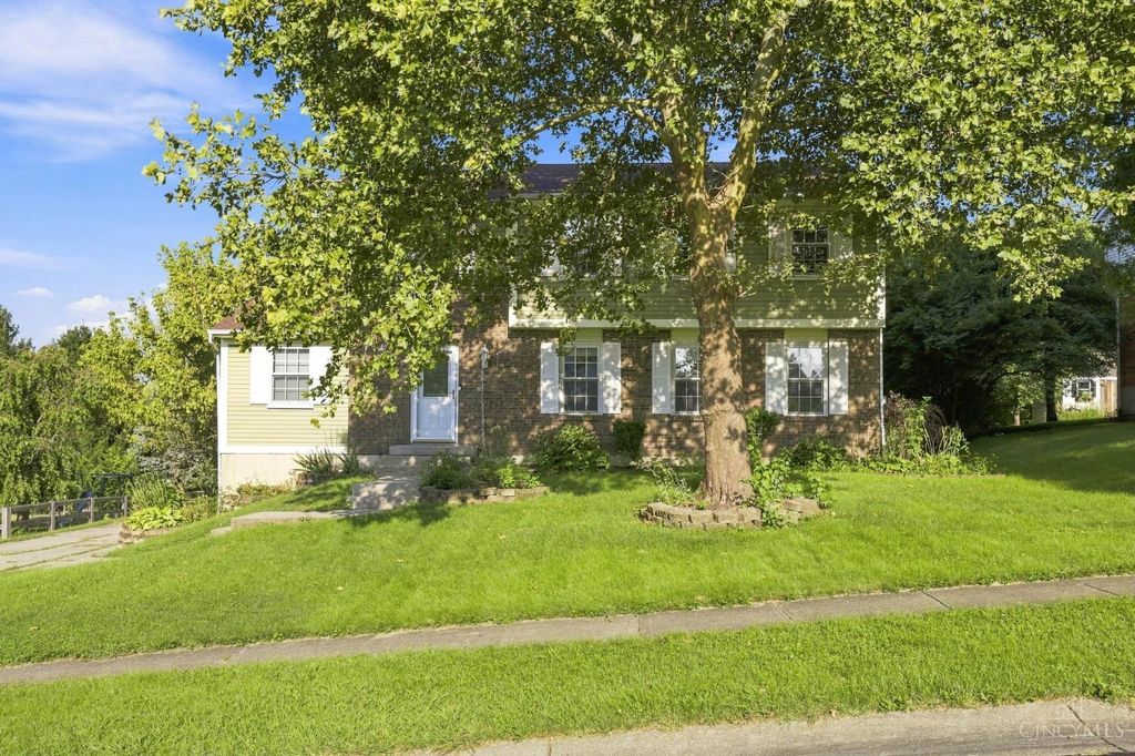 3385 Greenwich Drive, Fairfield, OH 45011