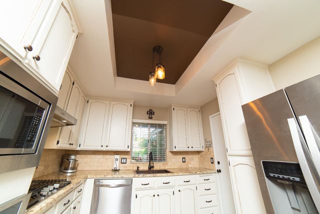 5438 W Sample Avenue, Fresno, CA 93722