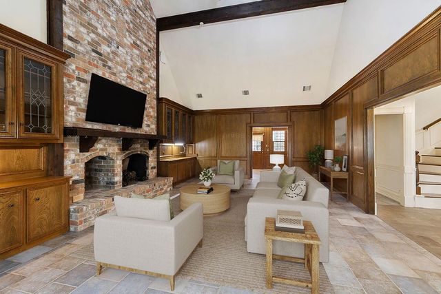 6719 Walton Heath Drive, Houston, TX 77069