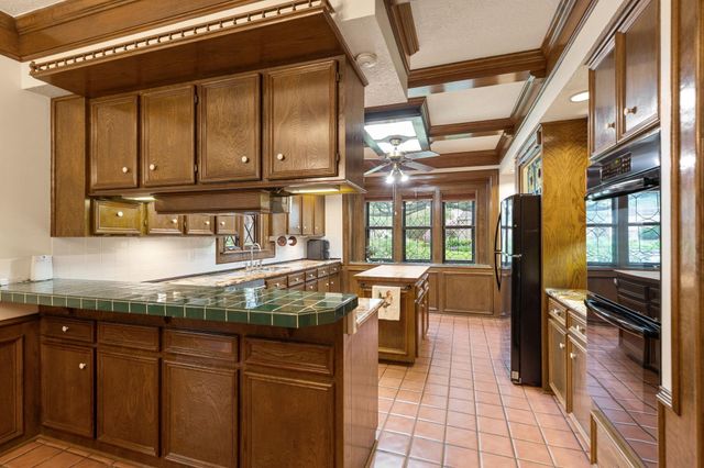 6719 Walton Heath Drive, Houston, TX 77069