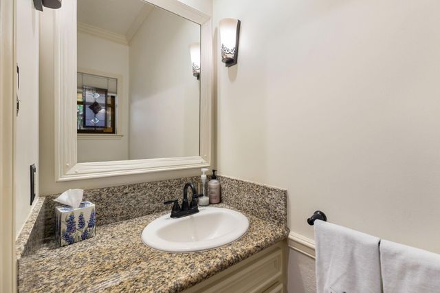 6719 Walton Heath Drive, Houston, TX 77069