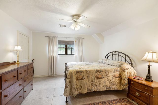 6719 Walton Heath Drive, Houston, TX 77069