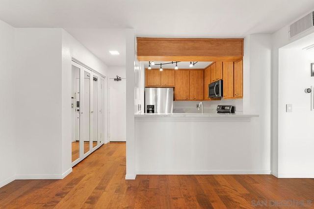 6767 Friars 139, San Diego, CA 92108