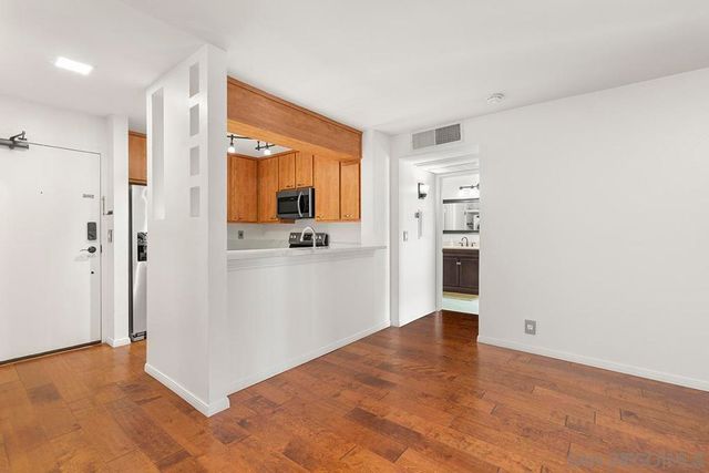 6767 Friars 139, San Diego, CA 92108