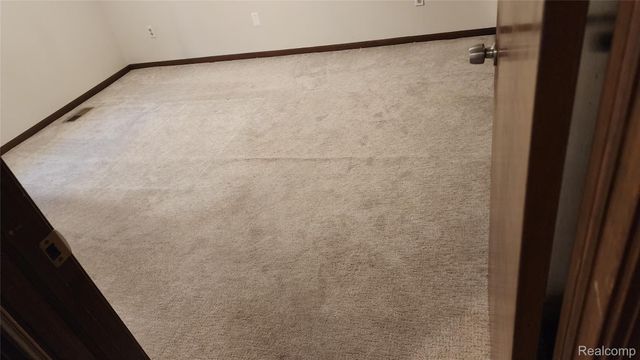 35312 Northmont Drive, Farmington Hills, MI 48331