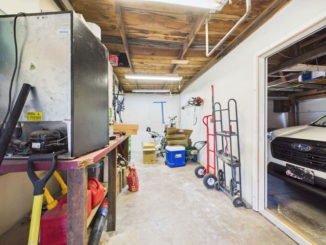 321 E 10th St, Wellington, KS 67152