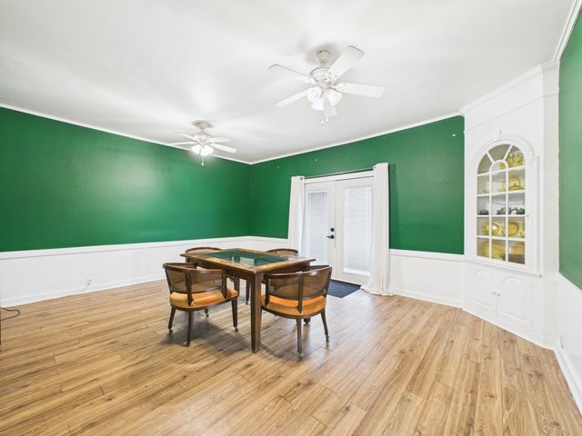 321 E 10th St, Wellington, KS 67152