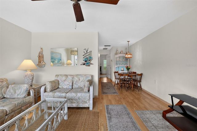 8320 112TH STREET 208, Seminole, FL 33772
