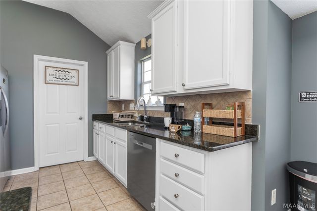 5860 PINELEAF Drive, Millbrook, AL 36054