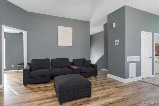 5860 PINELEAF Drive, Millbrook, AL 36054