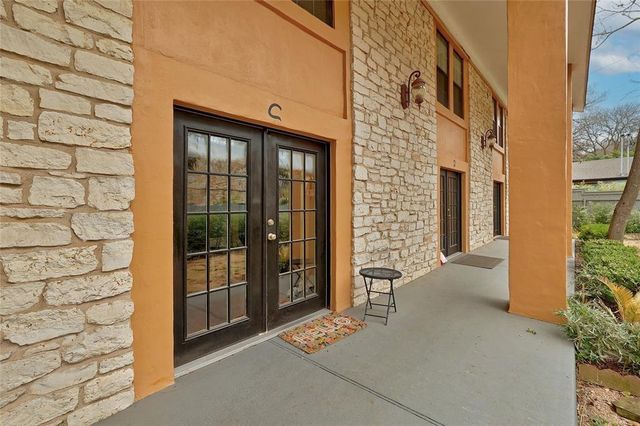 1911 Lightsey RD A, Austin, TX 78704