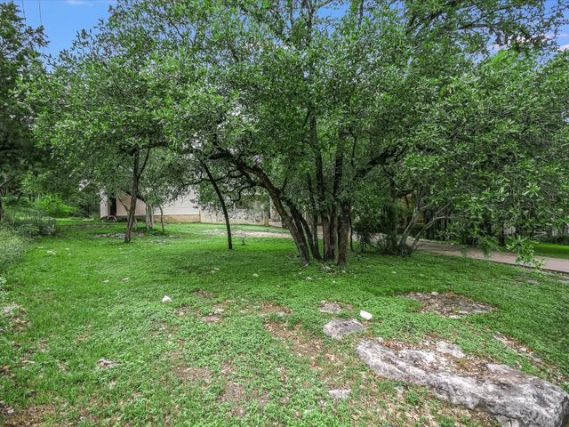 1908 Lakeshore DR, Austin, TX 78746