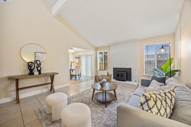 1600 Port Way, Oakley, CA 94561