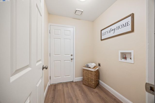 1600 Port Way, Oakley, CA 94561