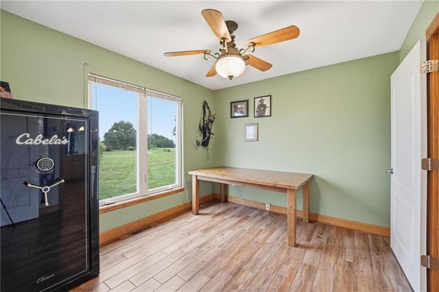 2416 S Outer Belt Road, Oak Grove, MO 64075