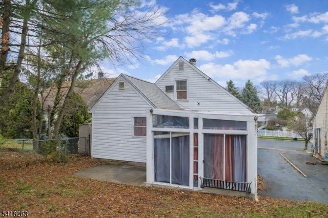 23 Franklin Ave, Montclair Twp., NJ 07042