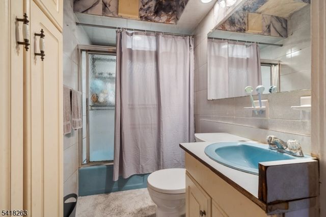 23 Franklin Ave, Montclair Twp., NJ 07042