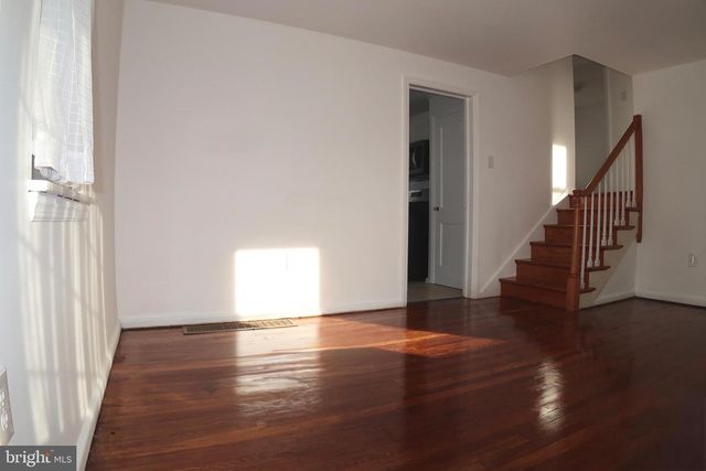 737 OATMAN ST, York, PA 17404