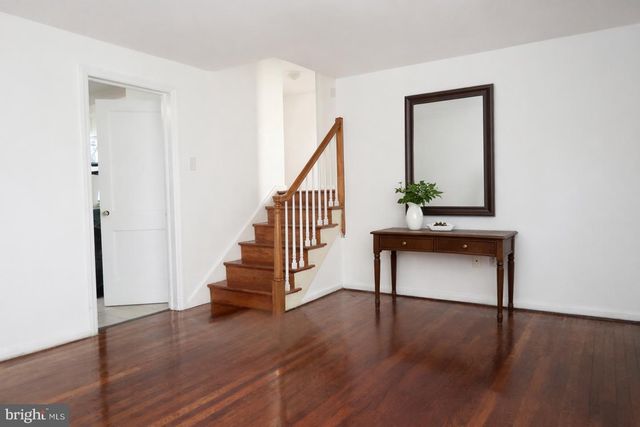 737 OATMAN ST, York, PA 17404