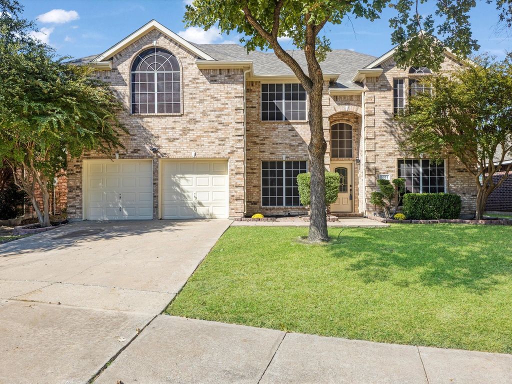 9014 Hogan Drive, Rowlett, TX 75089