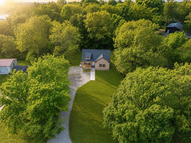 317 Lewis Hollow Road, Dickson, TN 37055
