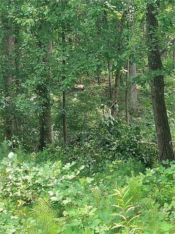 2112 Allgood Road, Marietta, GA 30062