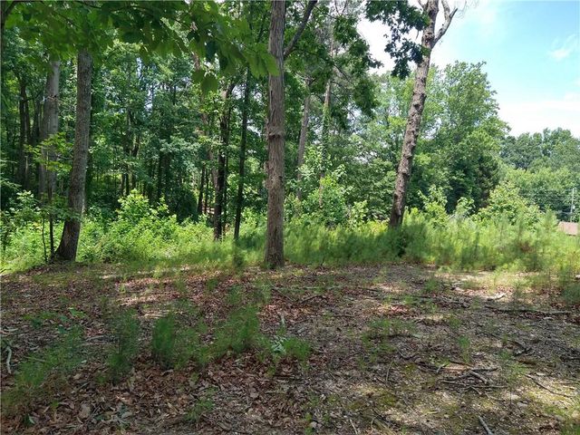 2112 Allgood Road, Marietta, GA 30062