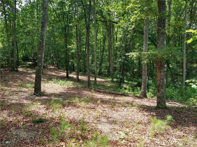 2112 Allgood Road, Marietta, GA 30062