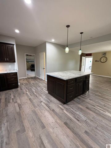 1040 Lone Valley Rd # 2, Calvert City, KY 42029