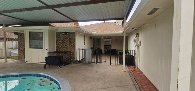 3102 Aspen Drive, Carrollton, TX 75007