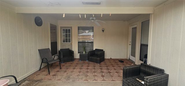 3102 Aspen Drive, Carrollton, TX 75007